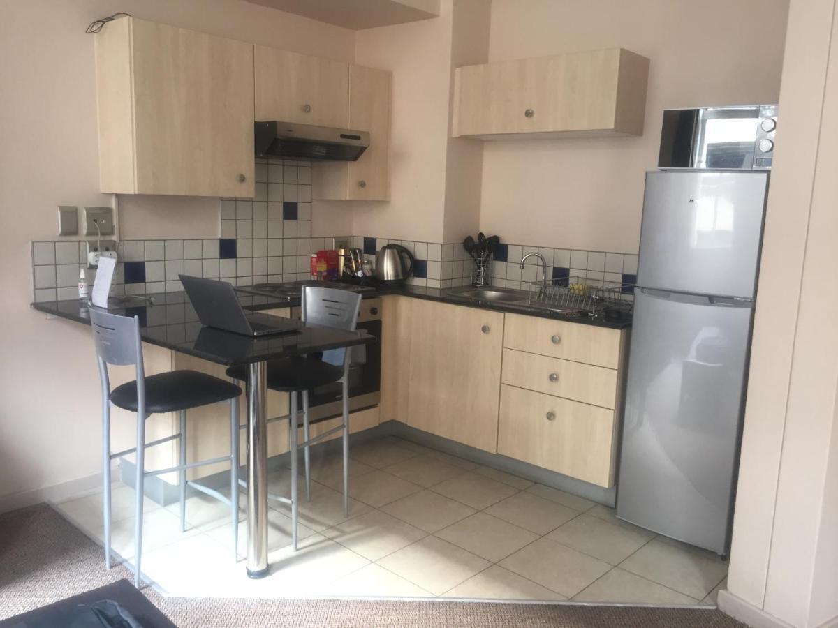 Mabungubwe Hotel Apartments - Home Away From Home Joanesburgo Exterior foto