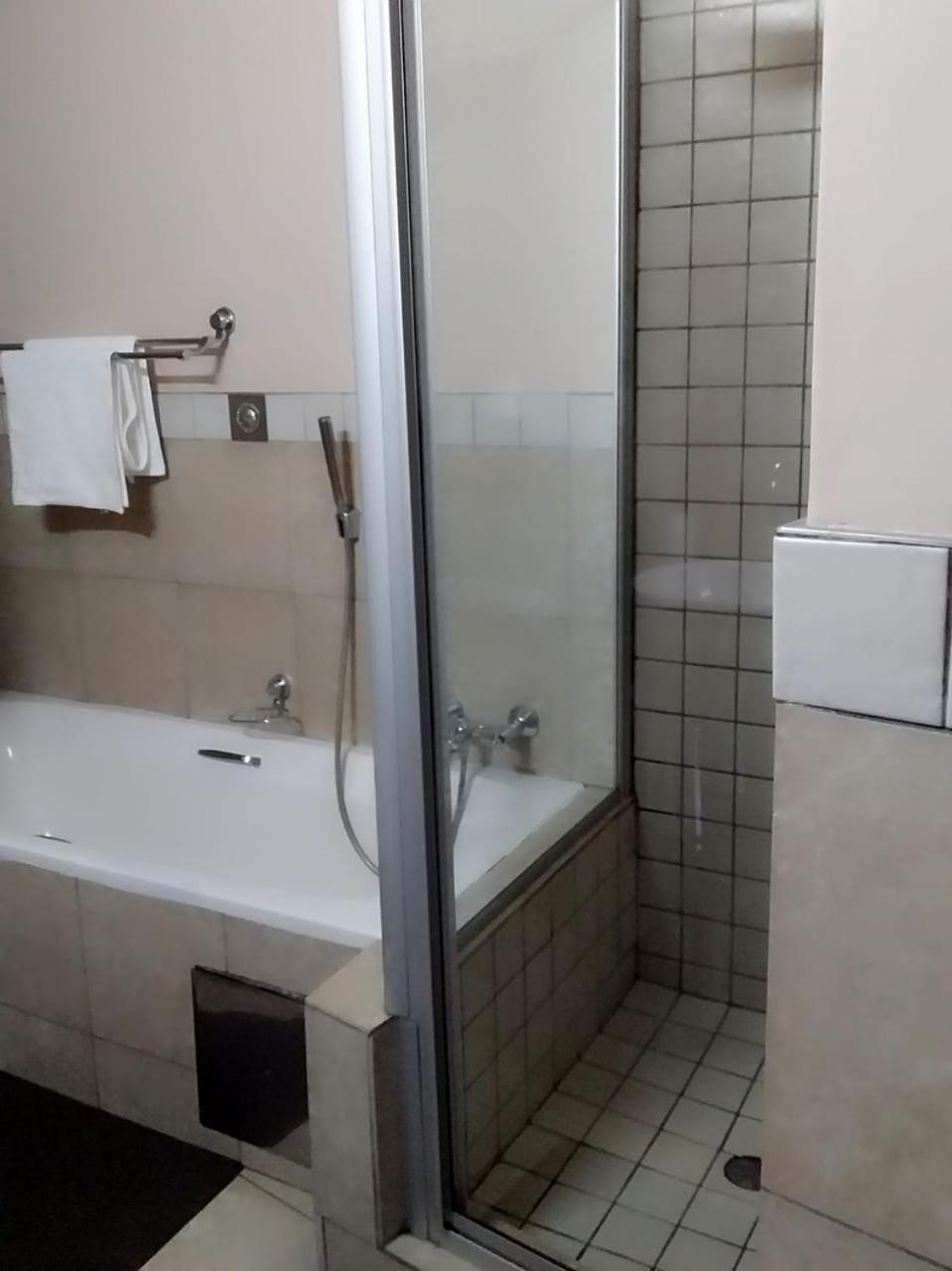 Mabungubwe Hotel Apartments - Home Away From Home Joanesburgo Exterior foto