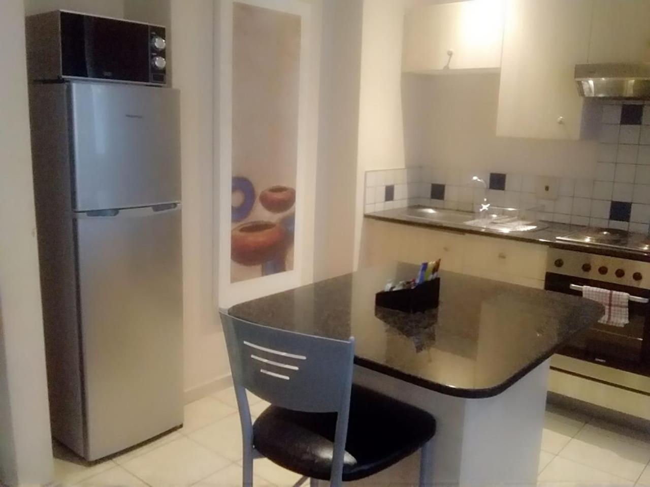 Mabungubwe Hotel Apartments - Home Away From Home Joanesburgo Exterior foto