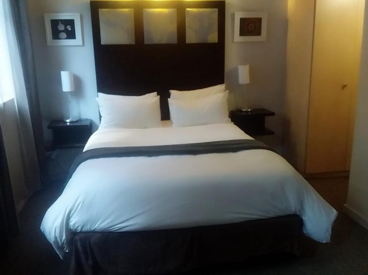 Mabungubwe Hotel Apartments - Home Away From Home Joanesburgo Exterior foto