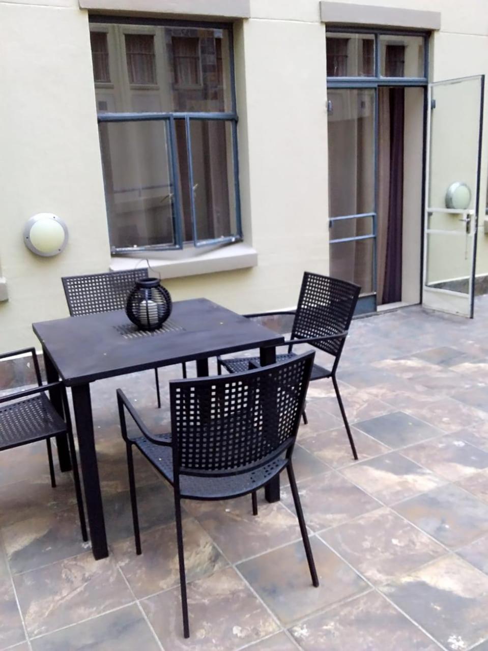 Mabungubwe Hotel Apartments - Home Away From Home Joanesburgo Exterior foto